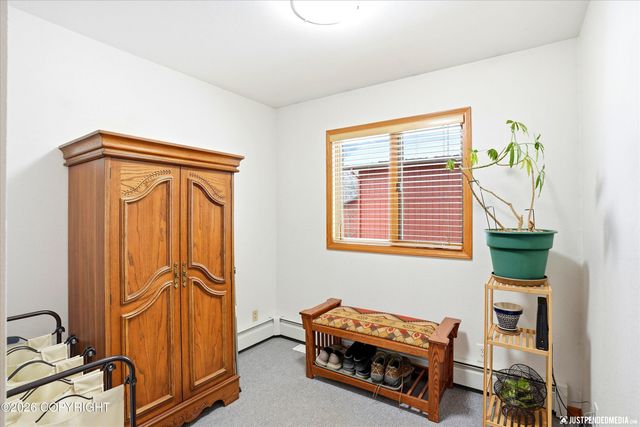 5853 E Edgerton Parks Road, Palmer, AK 99645