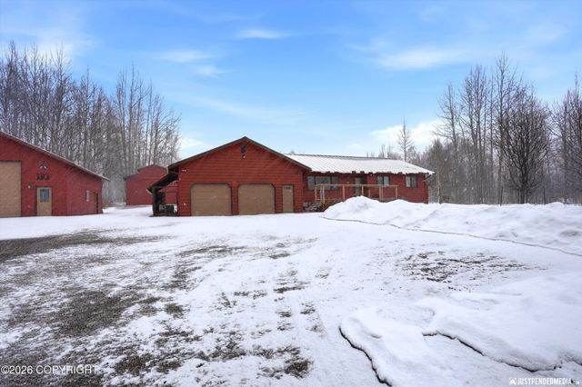 5853 E Edgerton Parks Road, Palmer, AK 99645