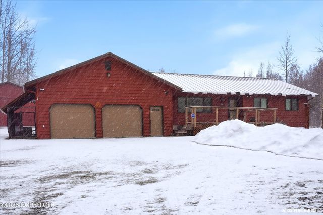 5853 E Edgerton Parks Road, Palmer, AK 99645