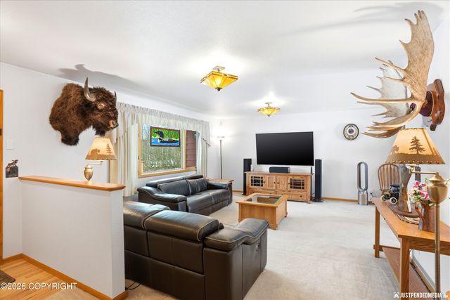 5853 E Edgerton Parks Road, Palmer, AK 99645