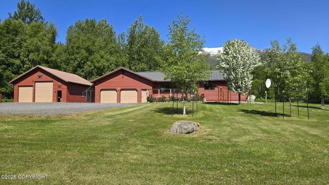 5853 E Edgerton Parks Road, Palmer, AK 99645