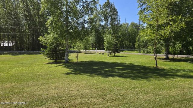 5853 E Edgerton Parks Road, Palmer, AK 99645