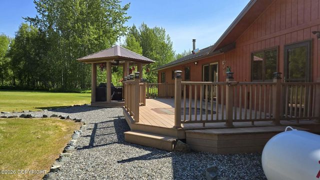 5853 E Edgerton Parks Road, Palmer, AK 99645