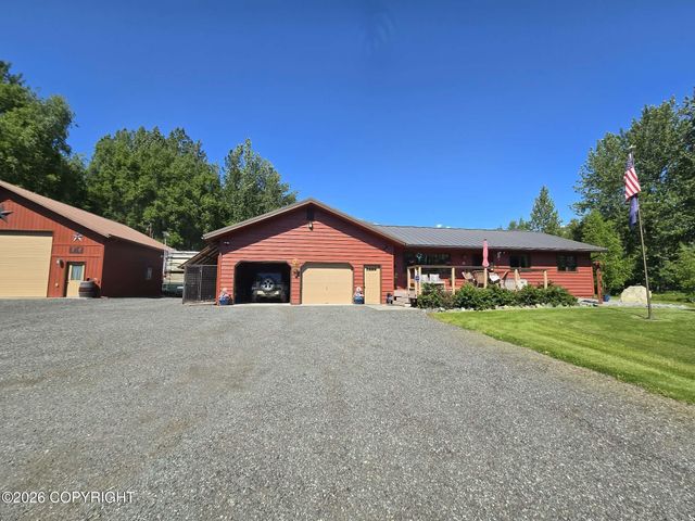 5853 E Edgerton Parks Road, Palmer, AK 99645