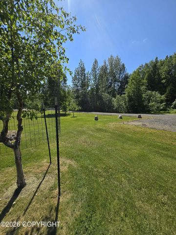 5853 E Edgerton Parks Road, Palmer, AK 99645
