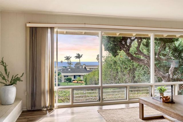 8511 Avenida De Las Ondas, La Jolla, CA 92037