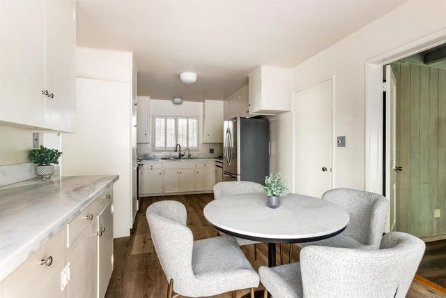 8511 Avenida De Las Ondas, La Jolla, CA 92037