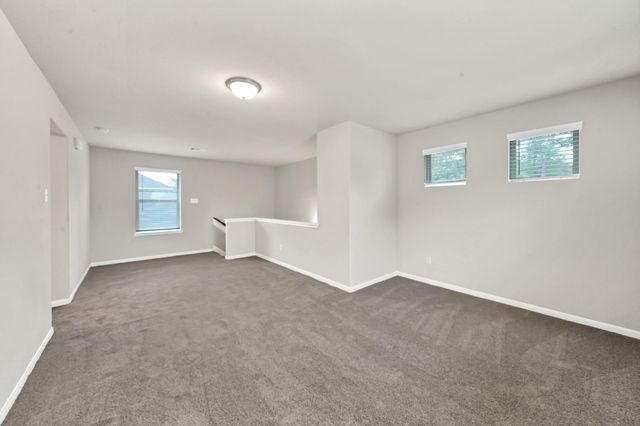 214 Emerald Thicket Lane, Huffman, TX 77336