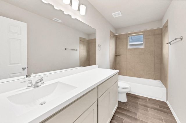 214 Emerald Thicket Lane, Huffman, TX 77336