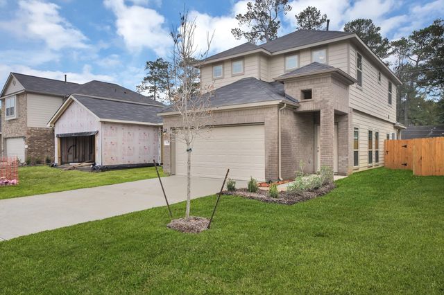 214 Emerald Thicket Lane, Huffman, TX 77336