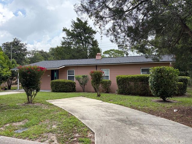 901 NE 23RD STREET, Gainesville, FL 32641