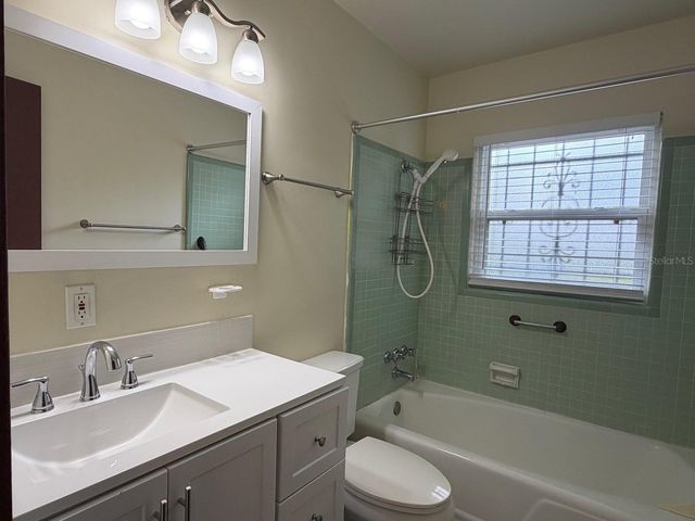 901 NE 23RD STREET, Gainesville, FL 32641