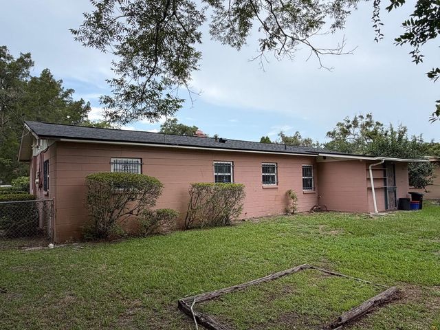 901 NE 23RD STREET, Gainesville, FL 32641