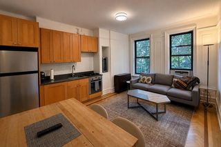 13 Minetta Ln # 2-B, New York City, NY 10012