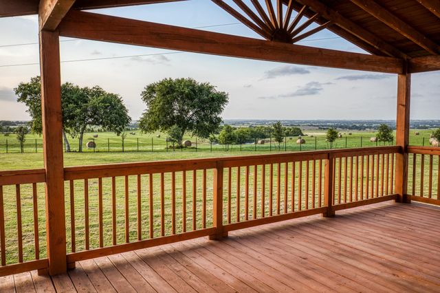 3575 County Road 271, Moulton, TX 77975