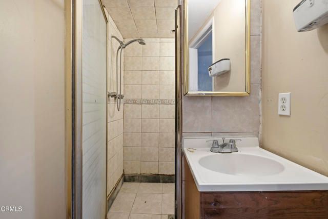 7032 San Vincente Street, Paramount, CA 90723