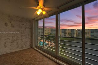 431 SE 3rd St 402, Dania Beach, FL 33004