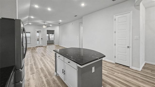 16617 Hidden Cove Drive, Celina, TX 75009