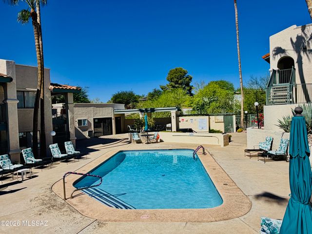 7664 E 22nd St Apt 20, Tucson, AZ 85710