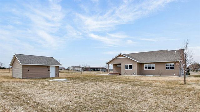 17244 109th Avenue, Chippewa Falls, WI 54729