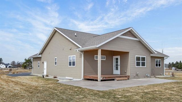 17244 109th Avenue, Chippewa Falls, WI 54729