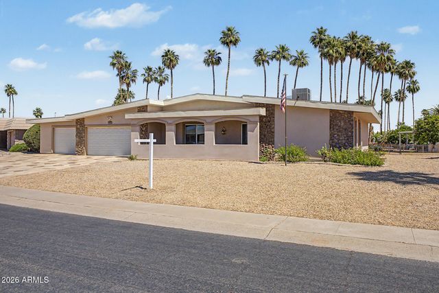 9952 W WILLOW Point, Sun City, AZ 85351