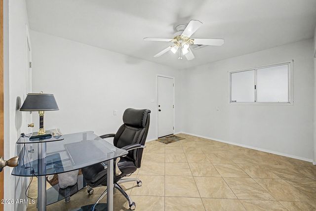 9952 W WILLOW Point, Sun City, AZ 85351