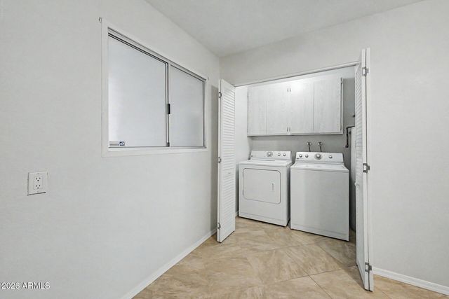 9952 W WILLOW Point, Sun City, AZ 85351