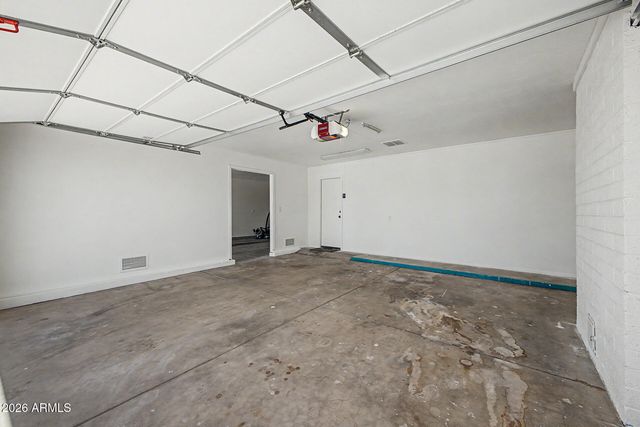 9952 W WILLOW Point, Sun City, AZ 85351