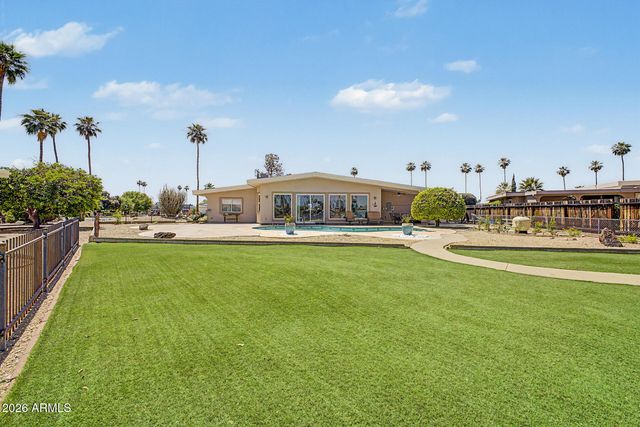 9952 W WILLOW Point, Sun City, AZ 85351