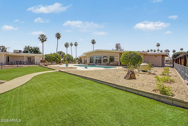9952 W WILLOW Point, Sun City, AZ 85351