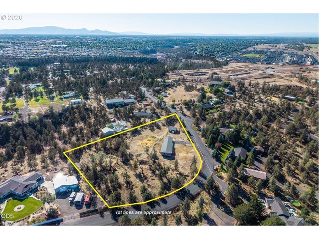 3890 Nw 25TH St, Redmond, OR 97756