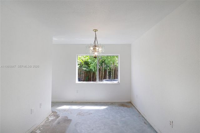 1079 SE 12th Ter, Homestead, FL 33035