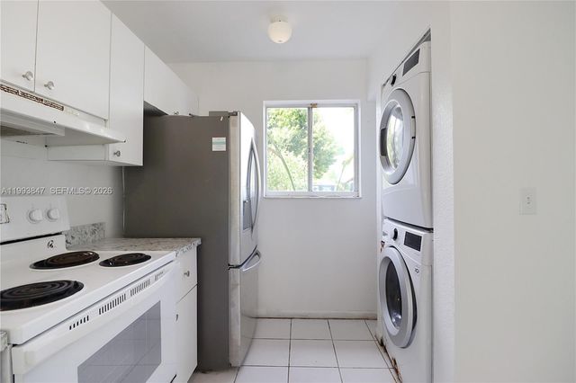 1079 SE 12th Ter, Homestead, FL 33035