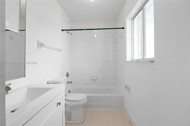 1079 SE 12th Ter, Homestead, FL 33035