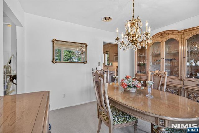38 Nomahegan Court, Cranford, NJ 07016