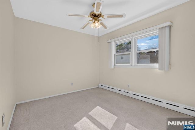 38 Nomahegan Court, Cranford, NJ 07016