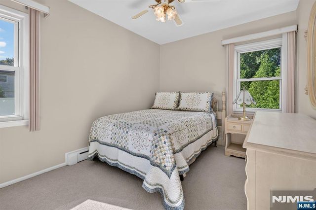 38 Nomahegan Court, Cranford, NJ 07016