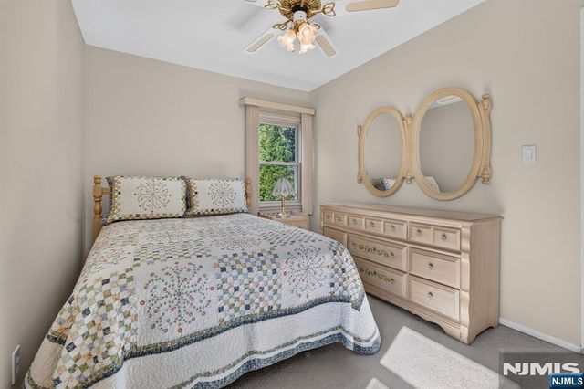 38 Nomahegan Court, Cranford, NJ 07016