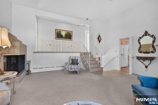 38 Nomahegan Court, Cranford, NJ 07016