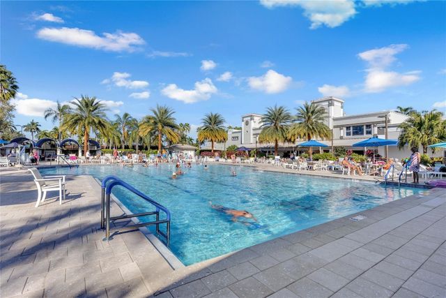 7685 Springwater Place 201, Boynton Beach, FL 33437