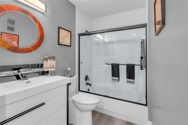 7685 Springwater Place 201, Boynton Beach, FL 33437