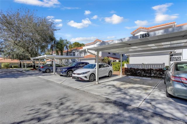 7685 Springwater Place 201, Boynton Beach, FL 33437