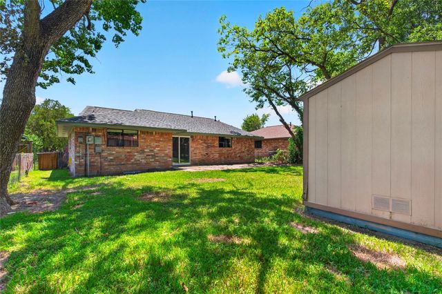 2026 Bunzel Street, Houston, TX 77088