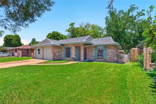 2026 Bunzel Street, Houston, TX 77088