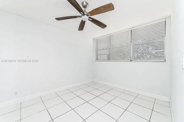 1931 Sabal Palm Drive 301, Davie, FL 33324