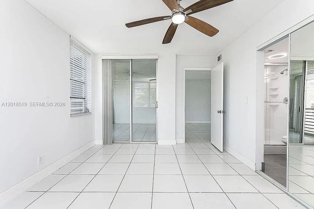 1931 Sabal Palm Drive 301, Davie, FL 33324