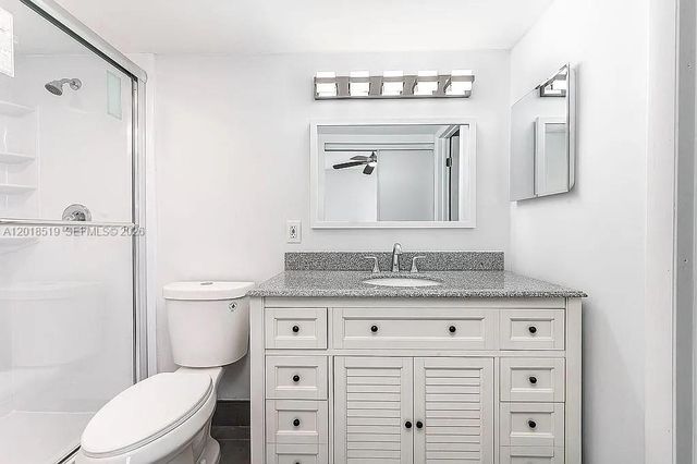 1931 Sabal Palm Drive 301, Davie, FL 33324