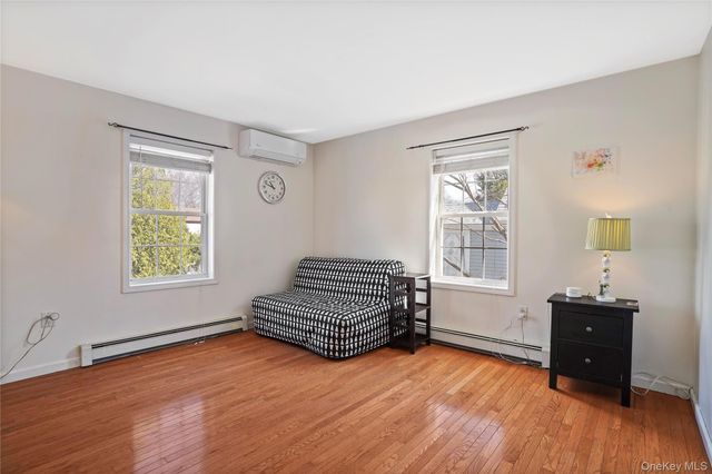 102 Clinton Street, White Plains, NY 10603