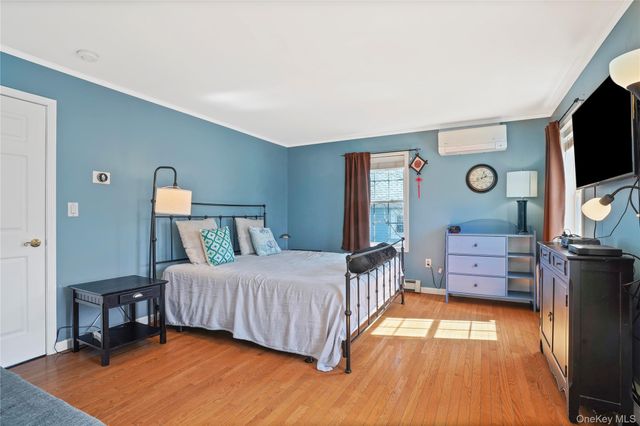 102 Clinton Street, White Plains, NY 10603